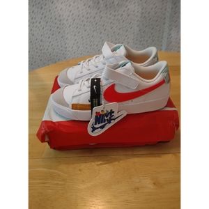 Nike Blazer Low 77 BP Sneakers Size 3Y Rare "Creative Adventures"